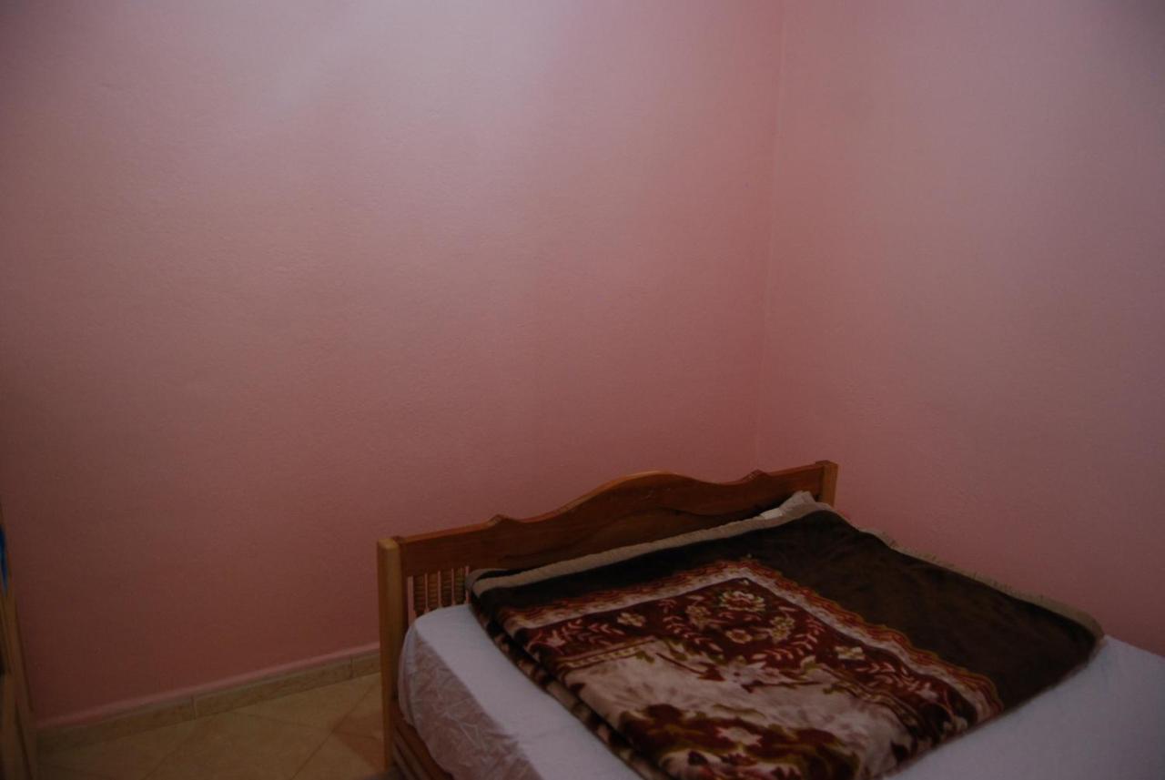 Auberge Tafilalt Bouzmou Bouzmou Imilchil Dış mekan fotoğraf