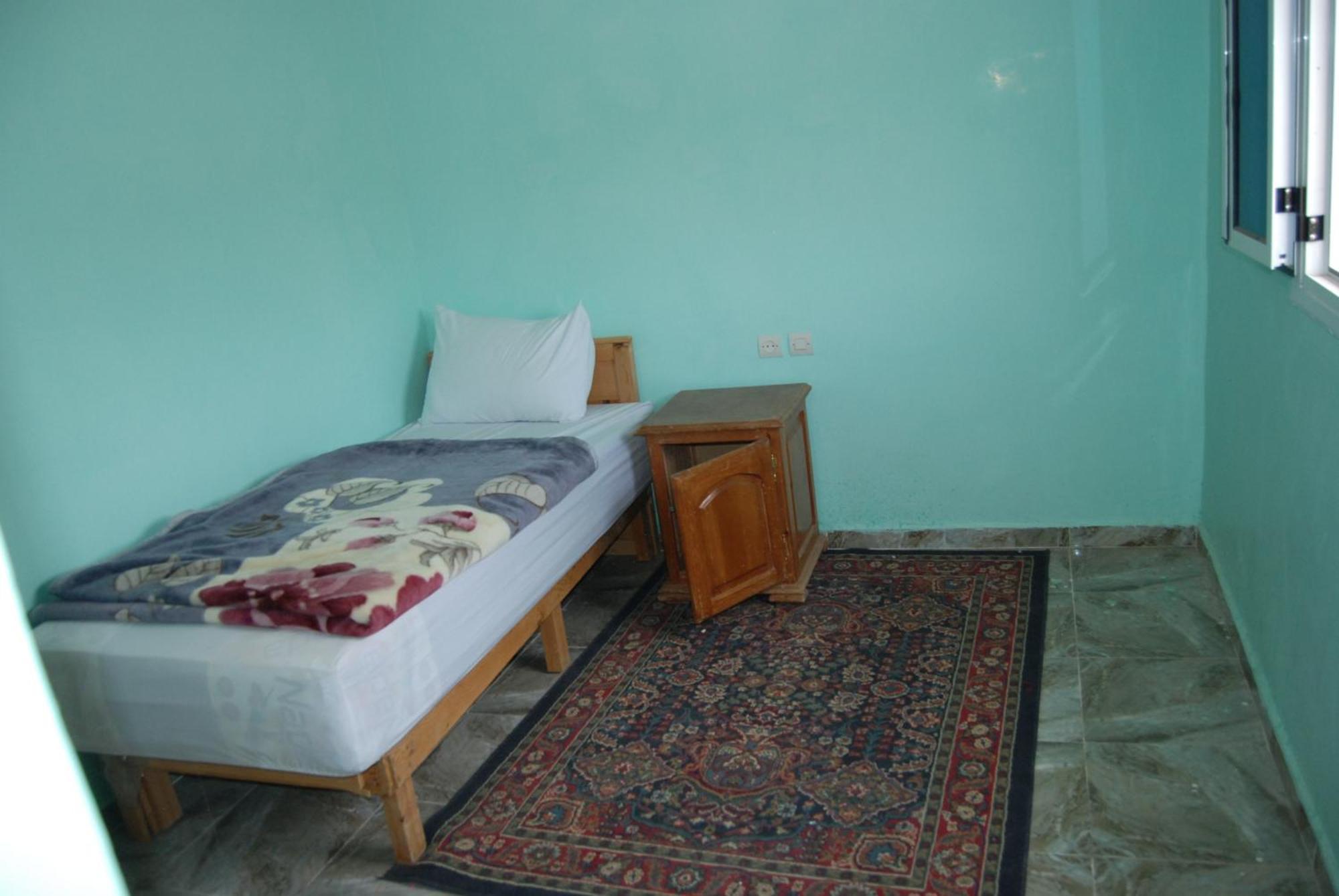 Auberge Tafilalt Bouzmou Bouzmou Imilchil Oda fotoğraf
